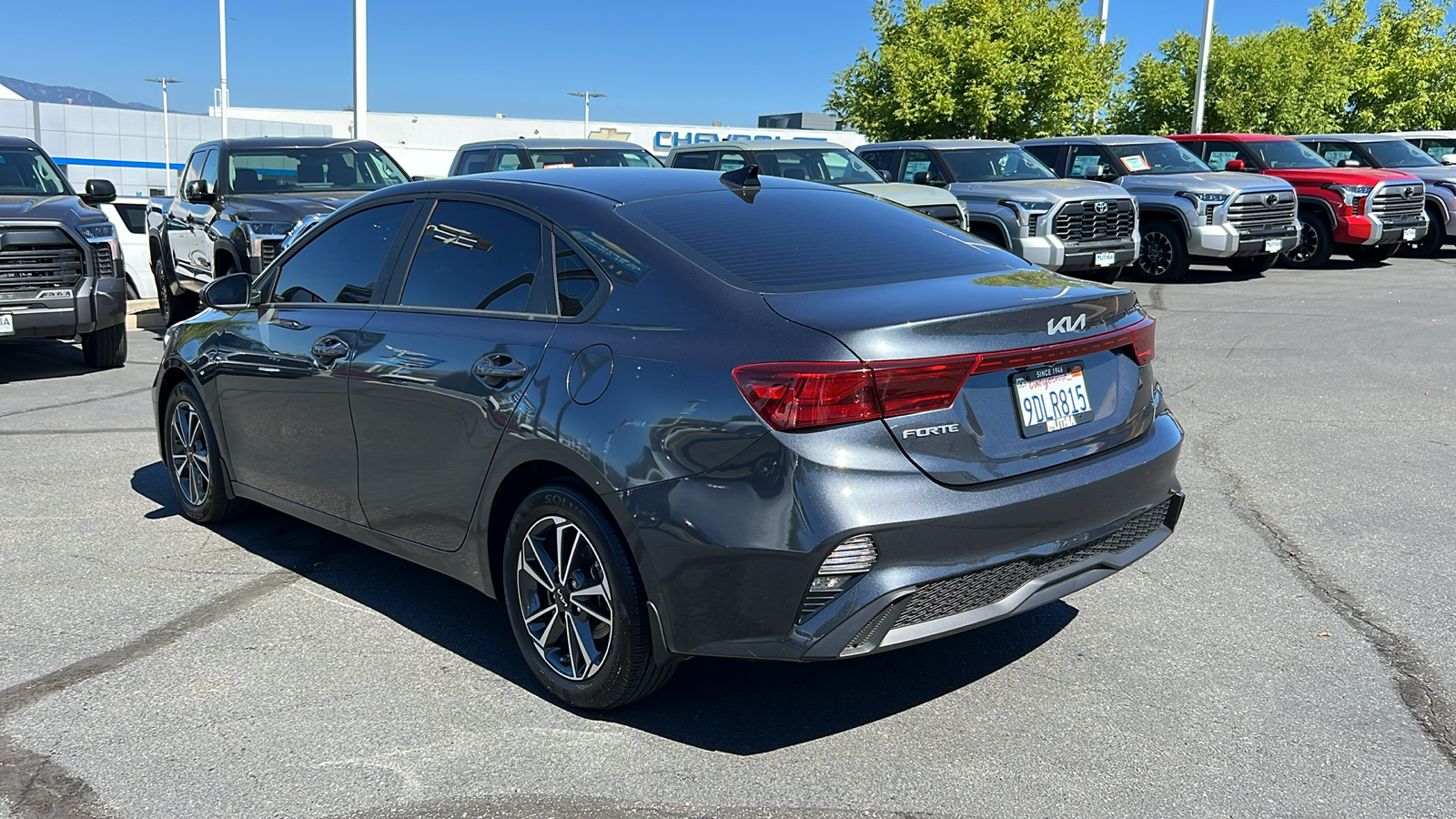 2023 Kia Forte LXS 4