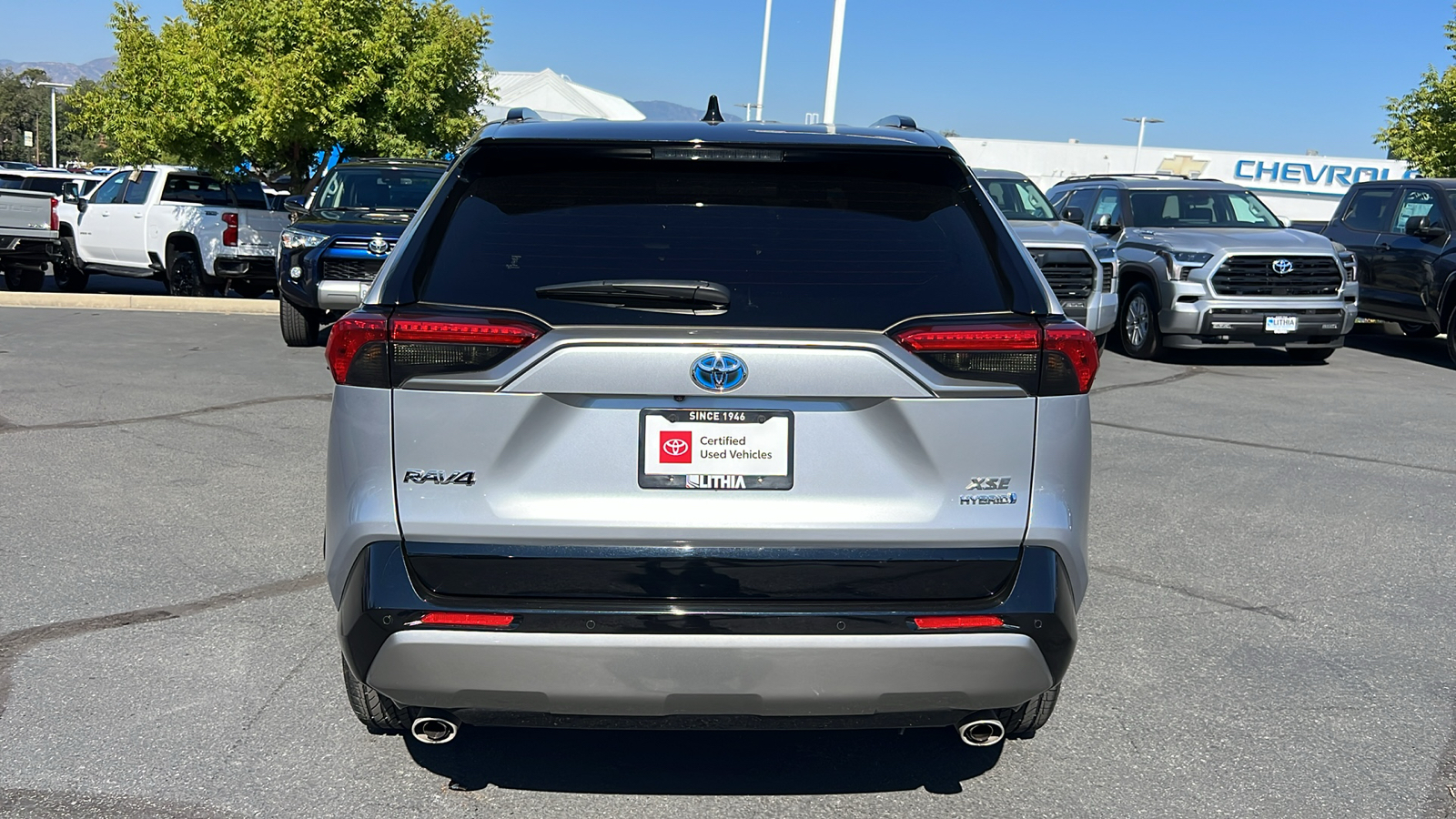 2023 Toyota RAV4 Hybrid XSE 5