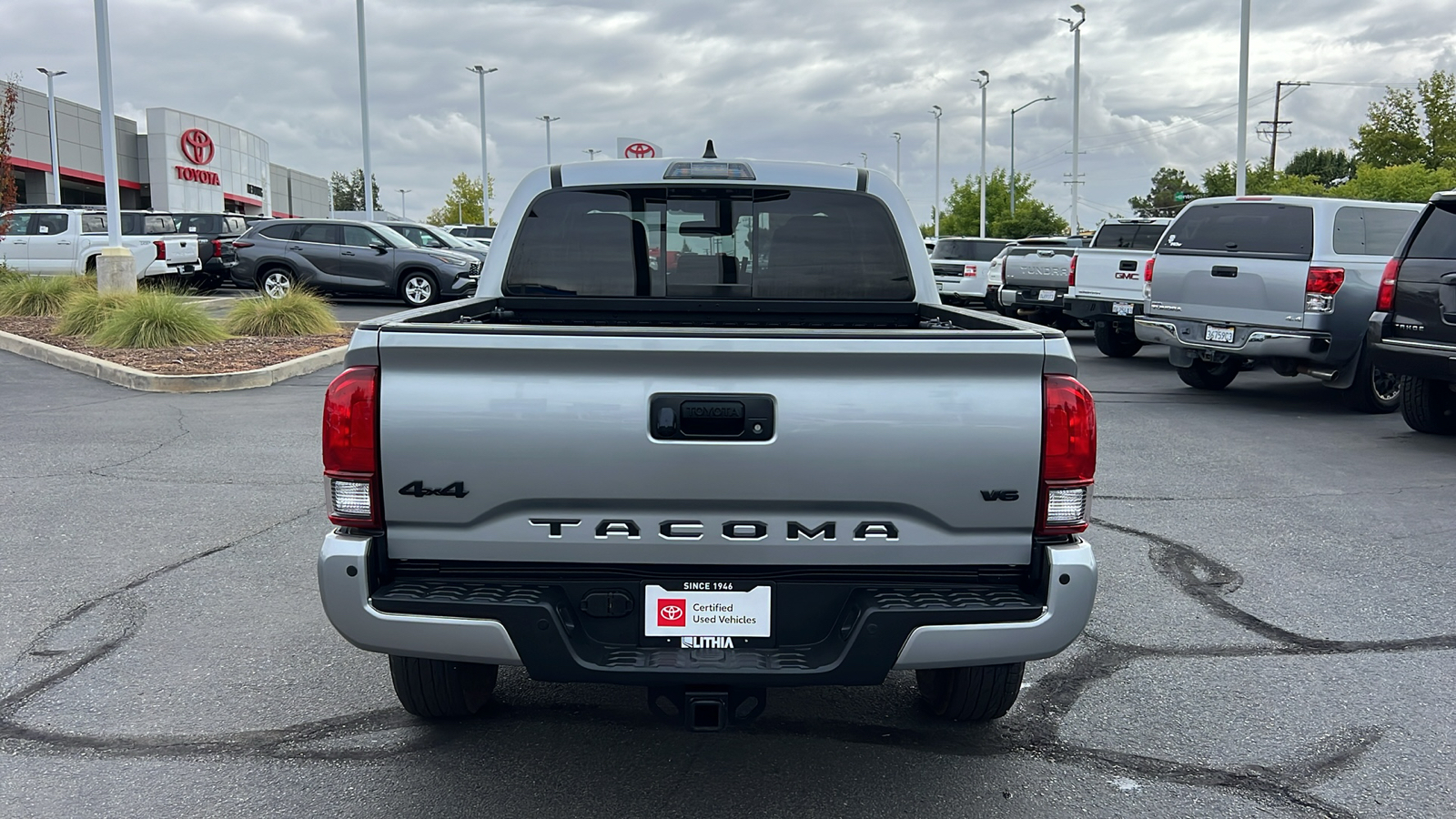 2023 Toyota Tacoma SR5 Double Cab 5 Bed V6 AT 5