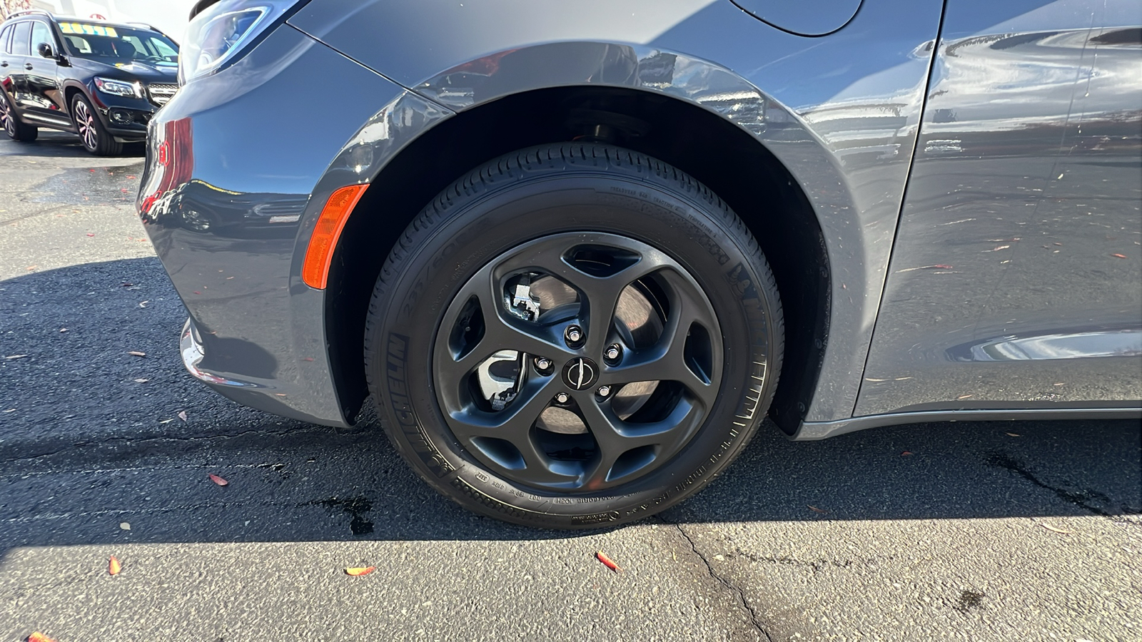 2023 Chrysler Pacifica Hybrid Touring L 8