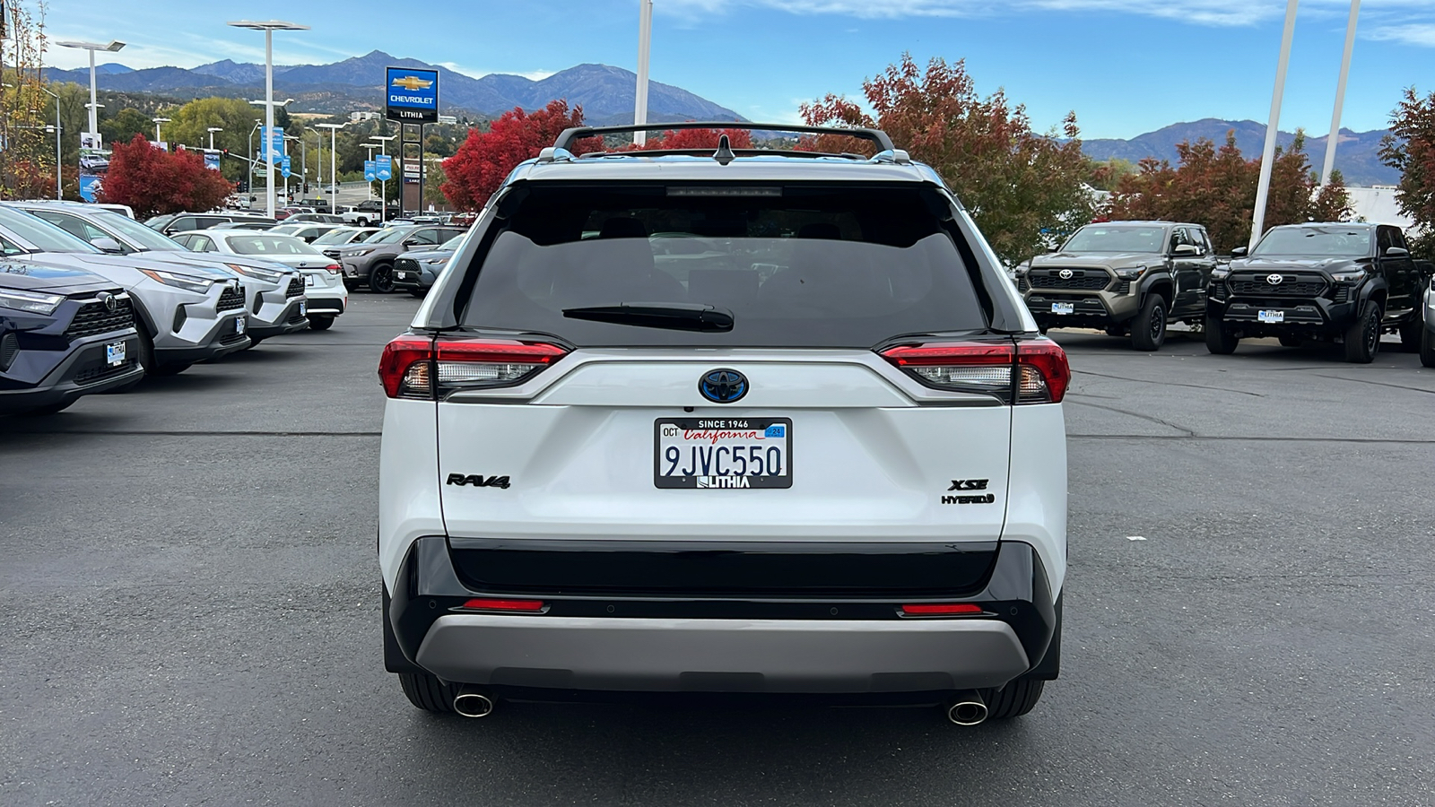 2023 Toyota RAV4 Hybrid XSE 5