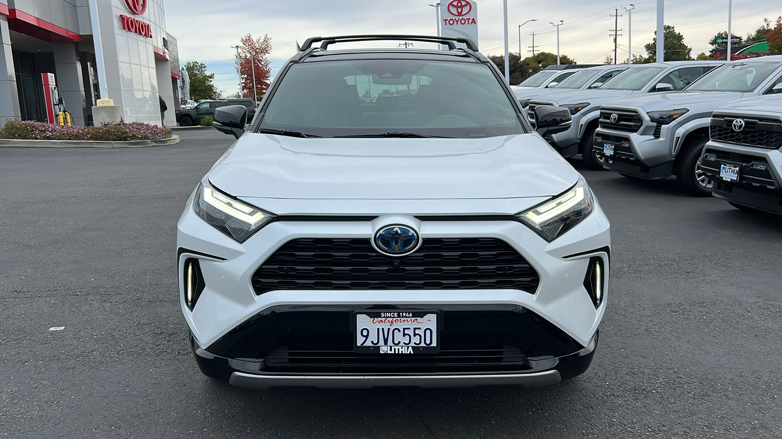 2023 Toyota RAV4 Hybrid XSE 6