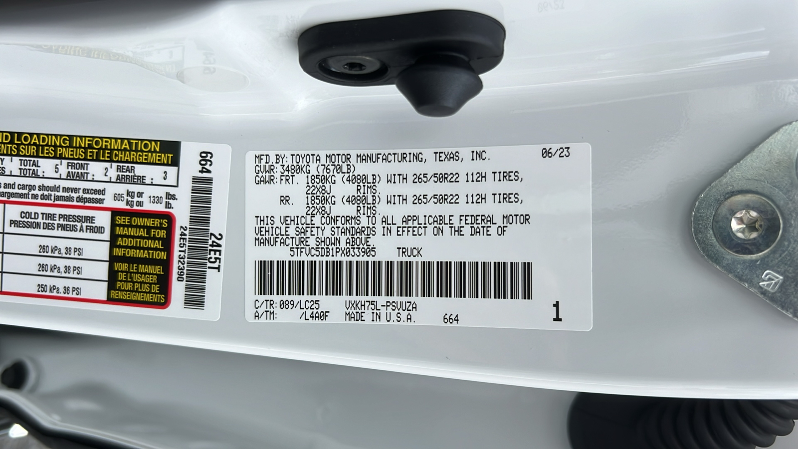 2023 Toyota Tundra Capstone Hybrid CrewMax 5.5 Bed 21