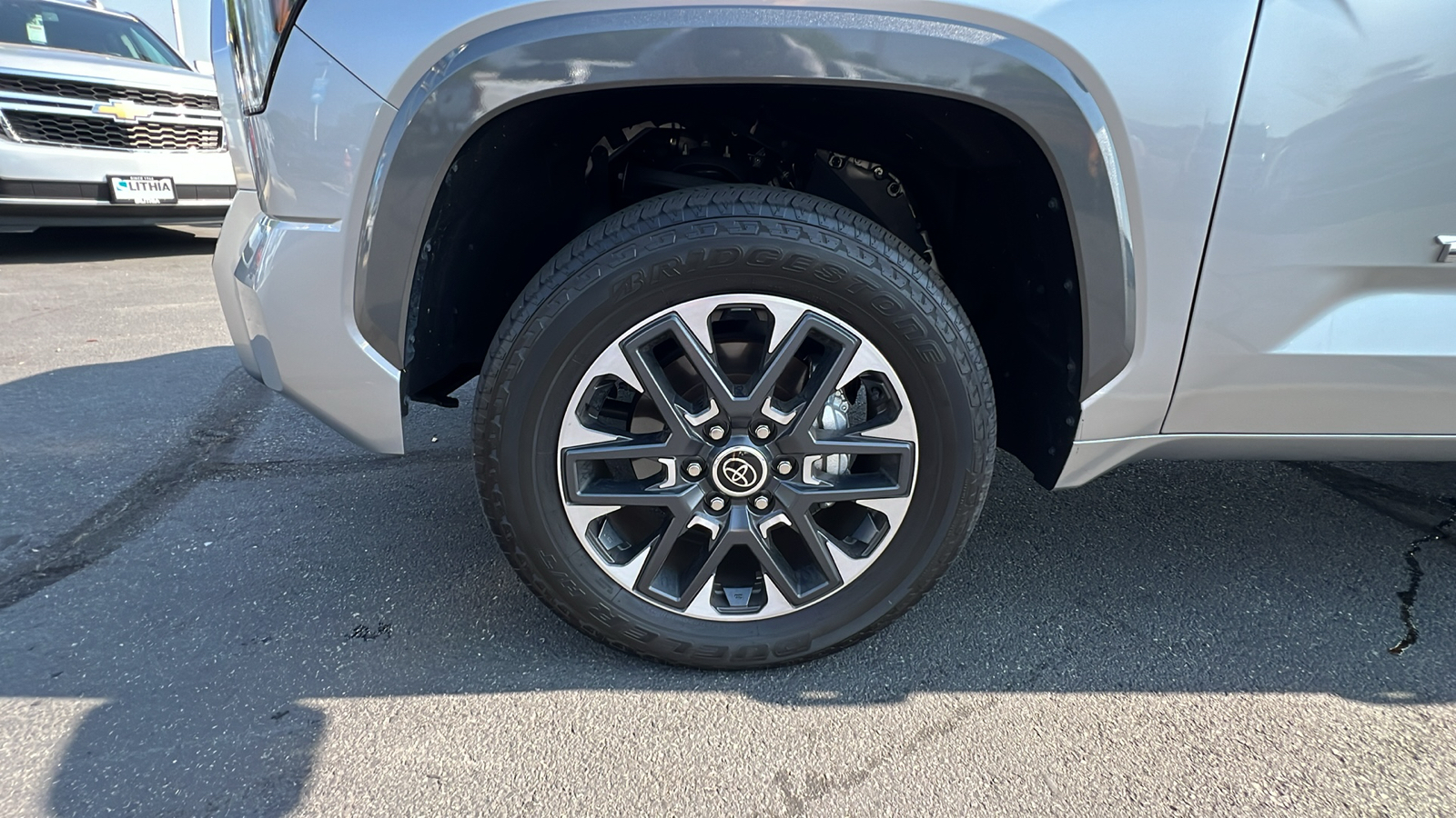 2023 Toyota Tundra Limited CrewMax 5.5 Bed 8