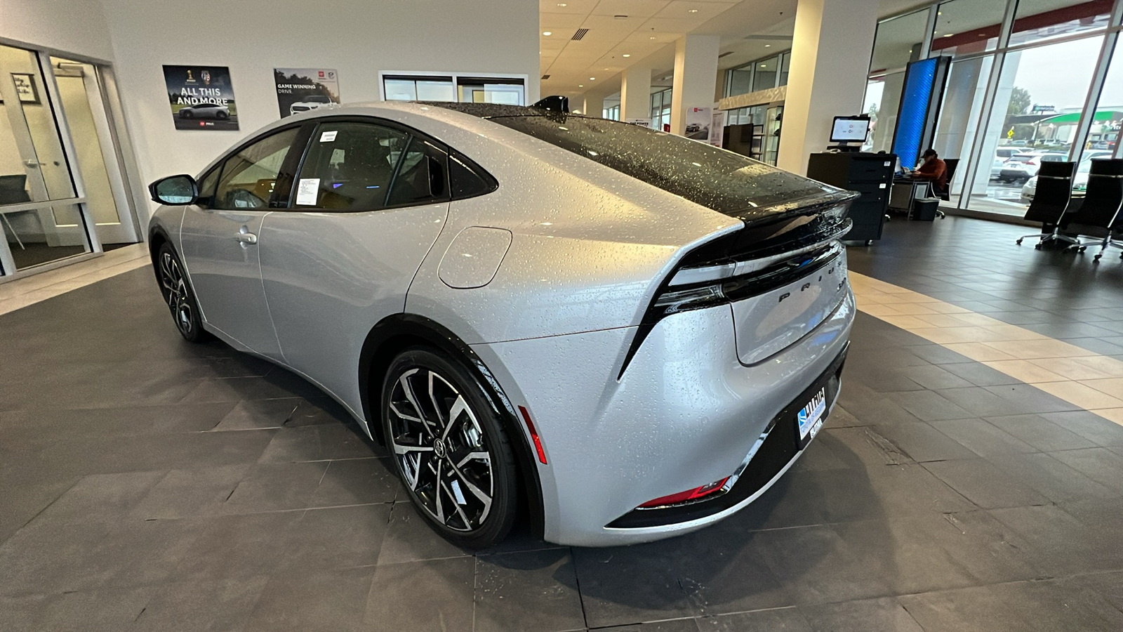 2024 Toyota Prius Prime XSE 4