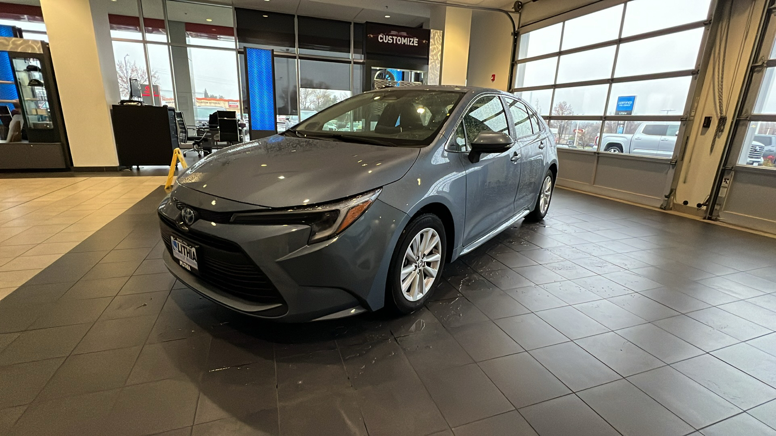 2024 Toyota Corolla Hybrid XLE 1