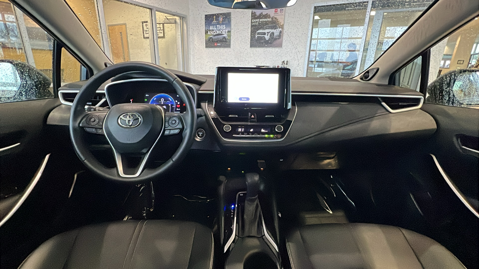 2024 Toyota Corolla Hybrid XLE 10