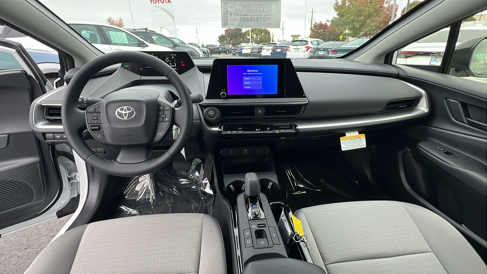 2024 Toyota Prius LE 10