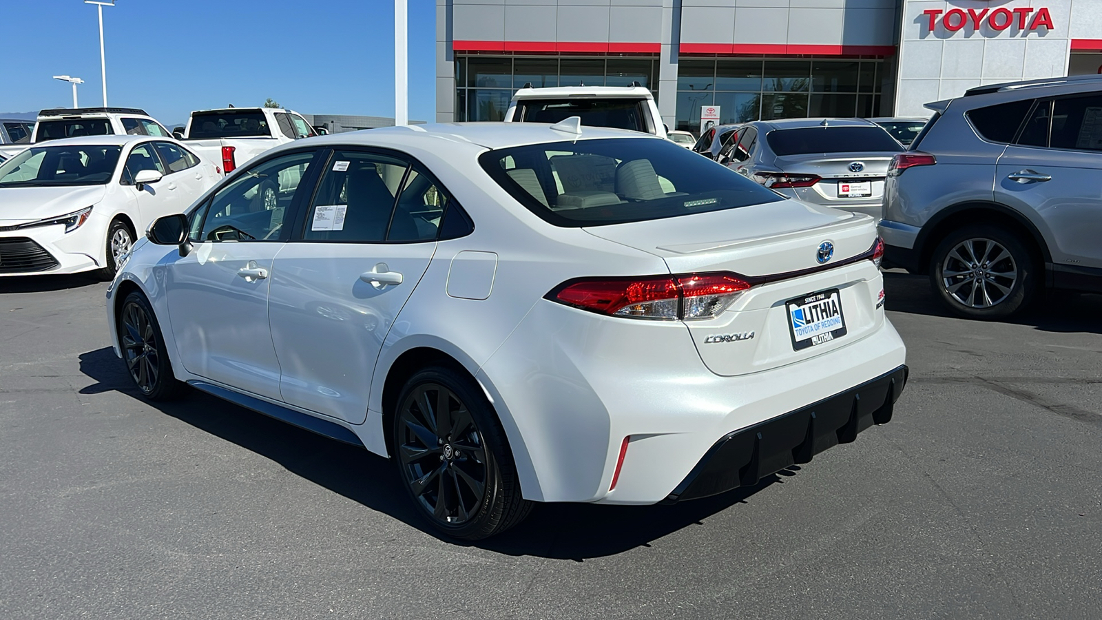 2024 Toyota Corolla Hybrid  4