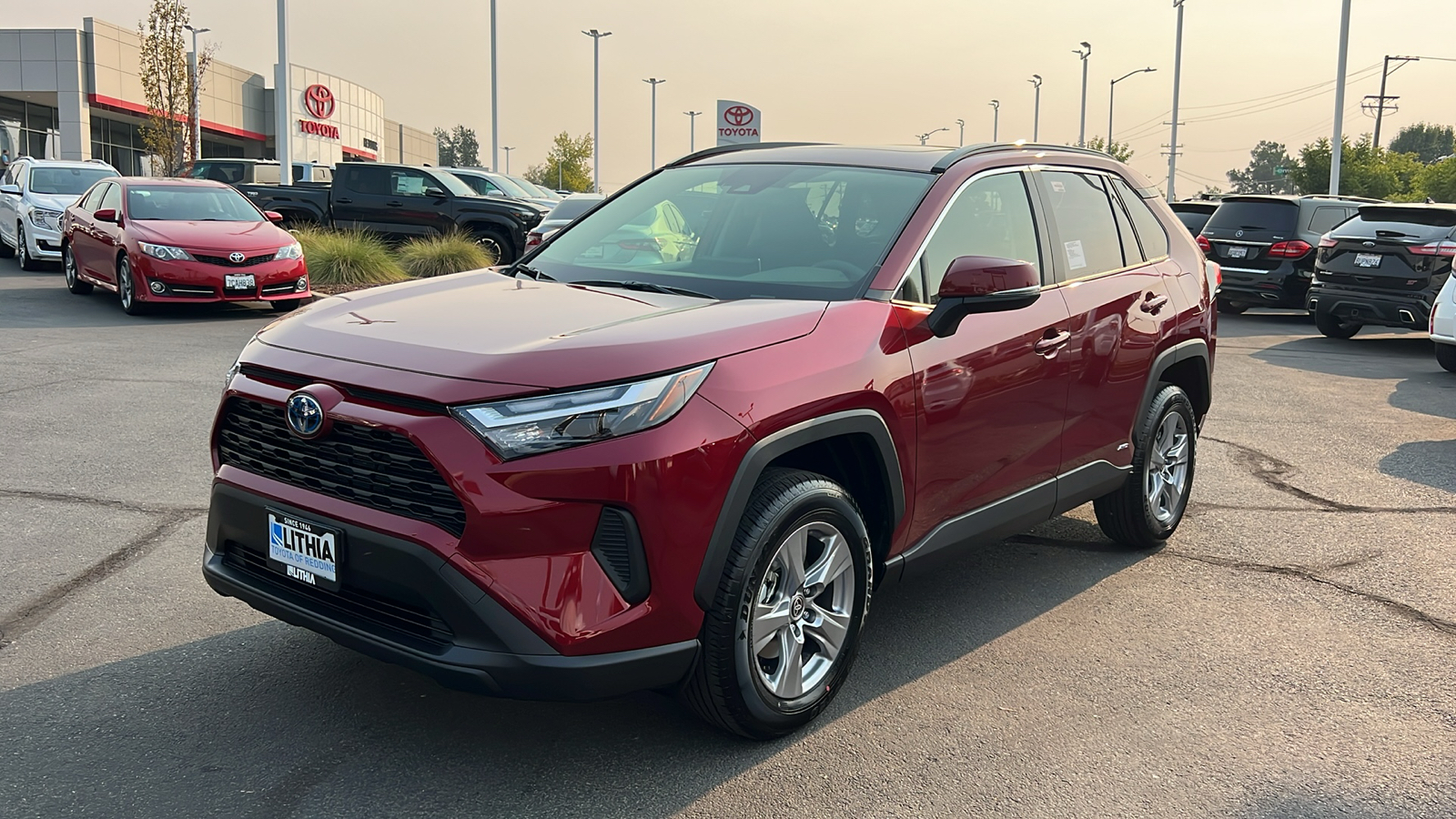 2024 Toyota RAV4 Hybrid XLE 1