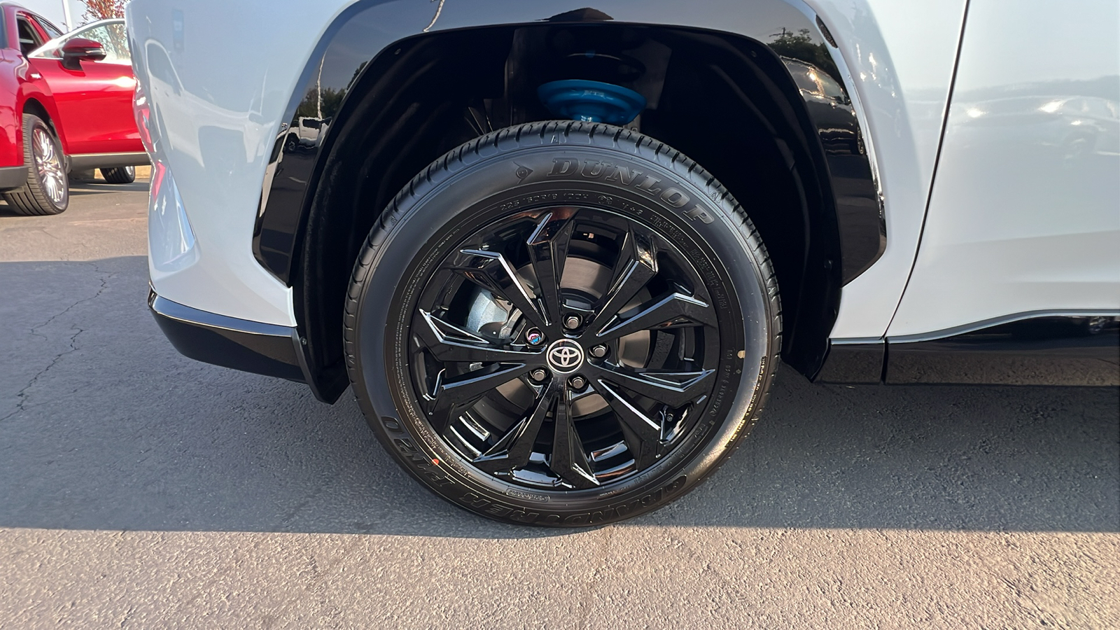 2024 Toyota RAV4 Hybrid XSE 8