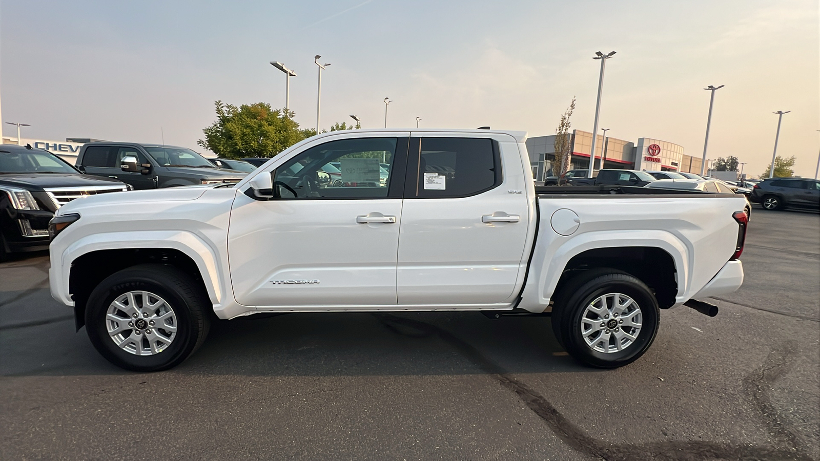 2024 Toyota Tacoma SR5 Double Cab 5 Bed AT 3