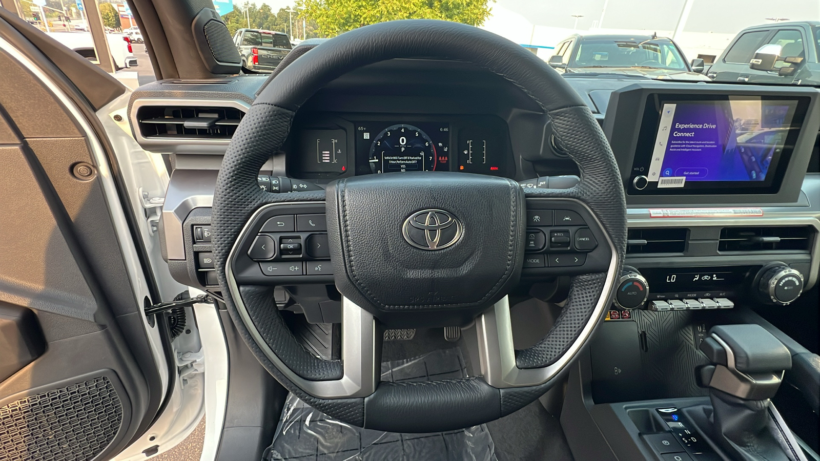 2024 Toyota Tacoma SR5 Double Cab 5 Bed AT 15