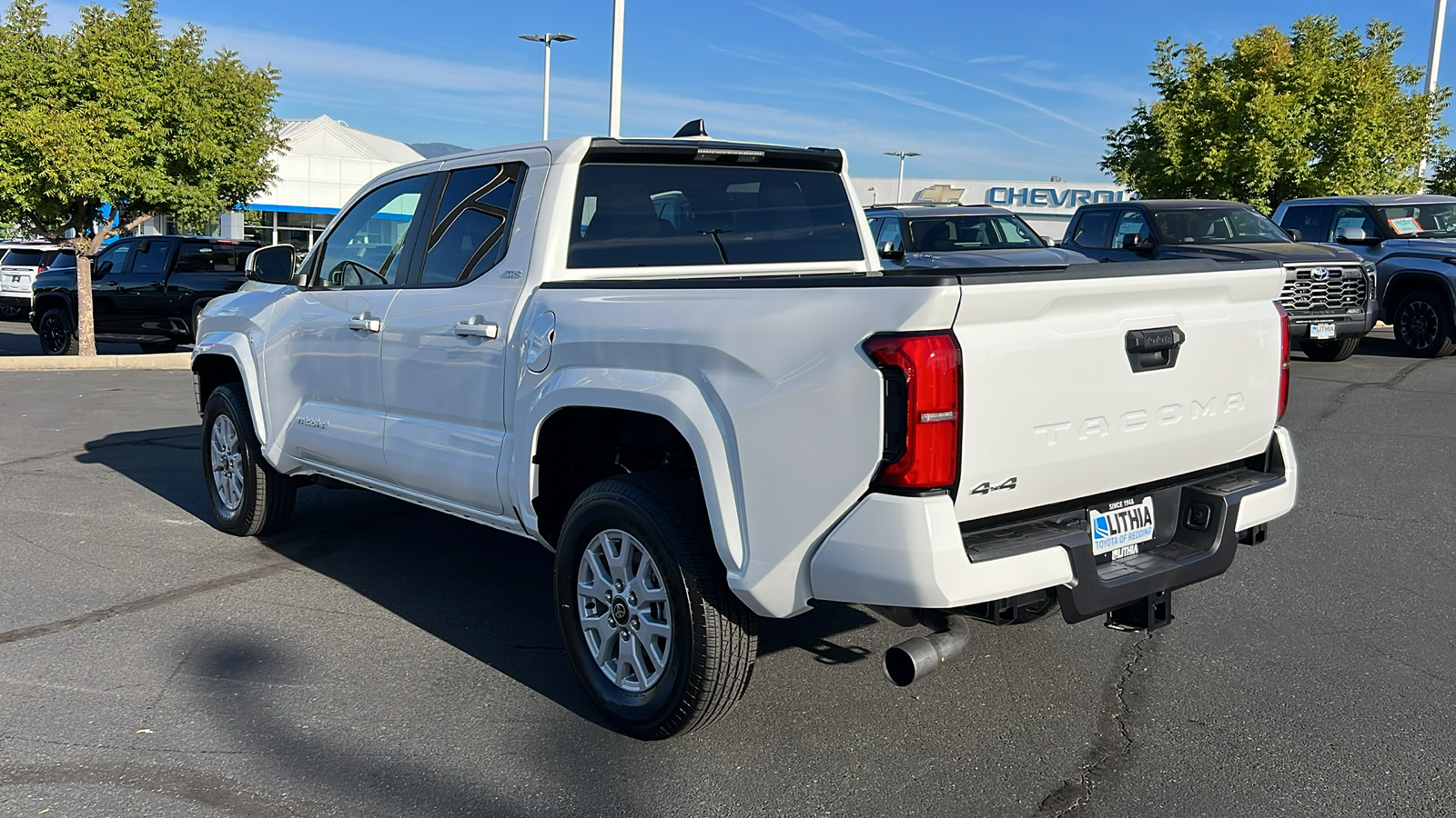 2024 Toyota Tacoma SR5 Double Cab 5 Bed AT 4