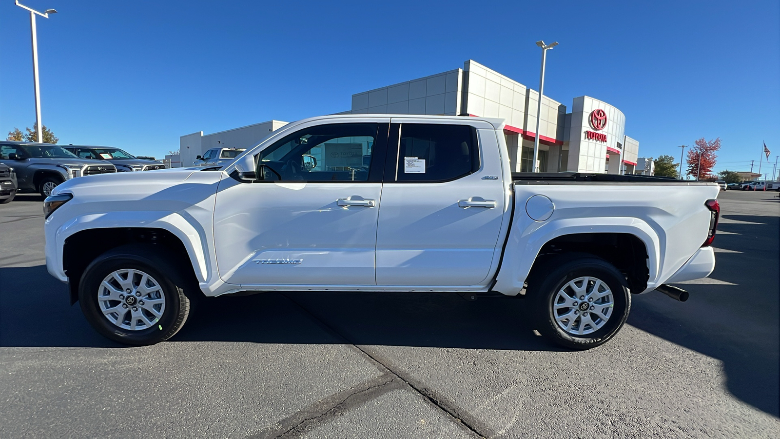 2024 Toyota Tacoma SR5 Double Cab 5 Bed AT 3