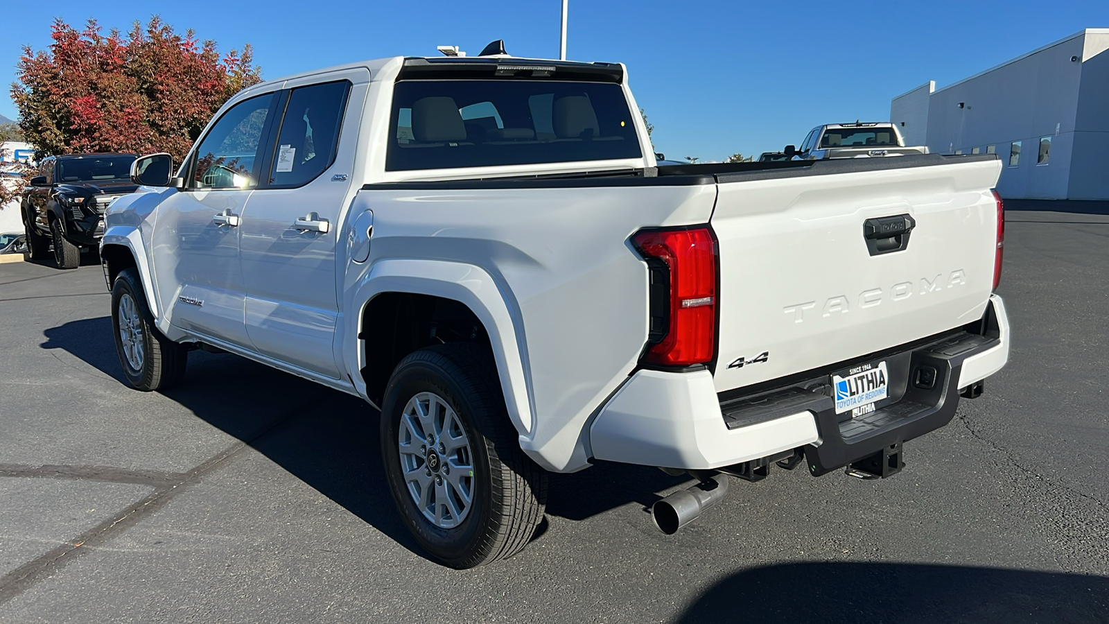 2024 Toyota Tacoma SR5 Double Cab 5 Bed AT 4