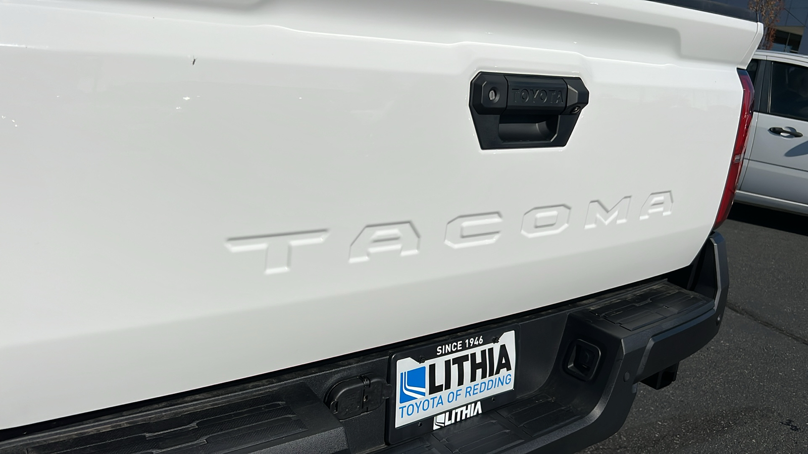 2024 Toyota Tacoma SR Double Cab 5 Bed AT 7