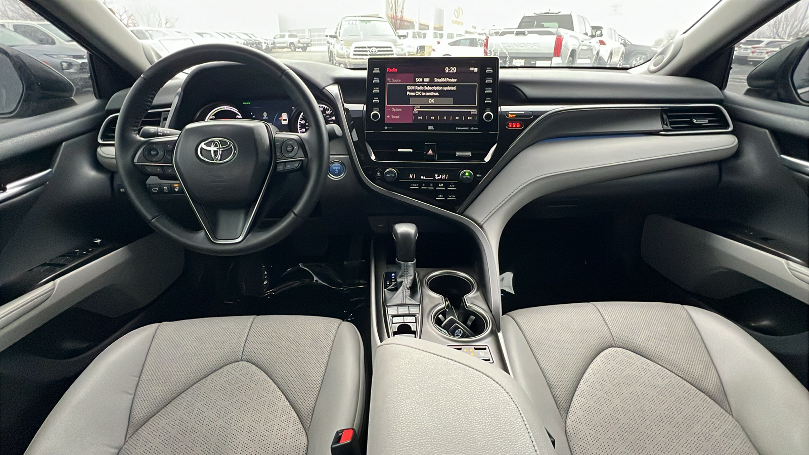 2024 Toyota Camry Hybrid XSE 10