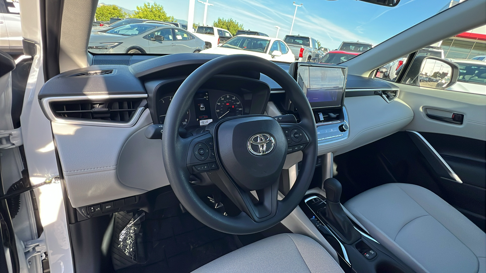 2024 Toyota Corolla Cross  2