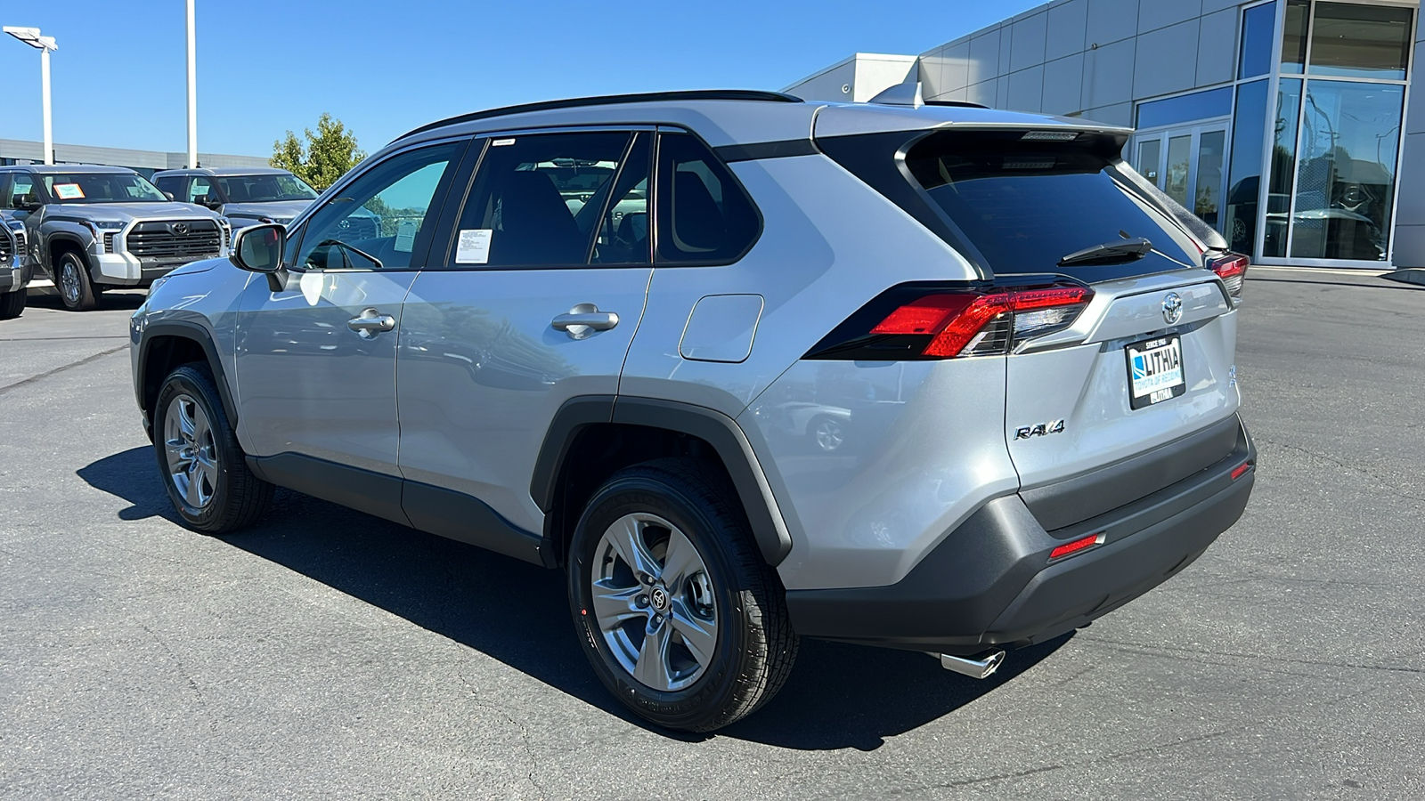 2024 Toyota RAV4  4