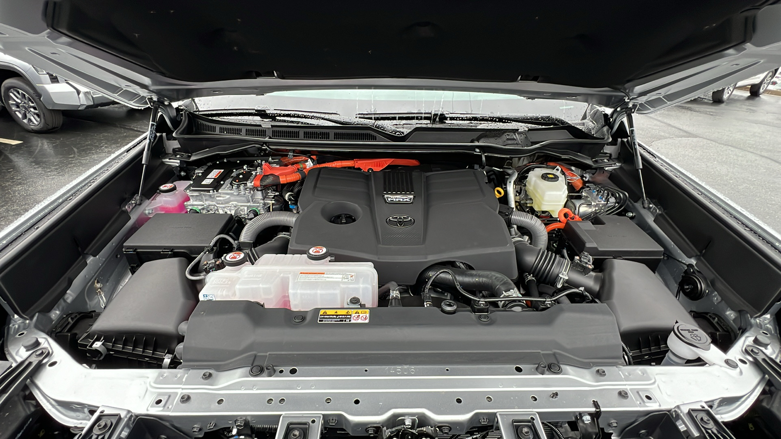 2024 Toyota Tundra Capstone Hybrid CrewMax 5.5 Bed 9