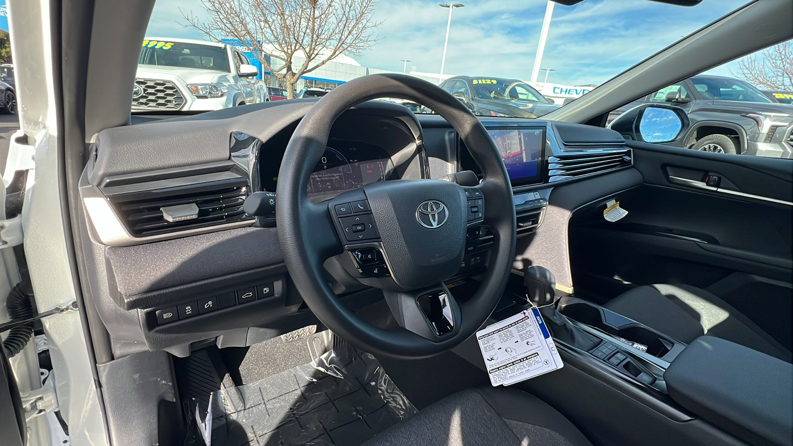 2025 Toyota Camry LE 2