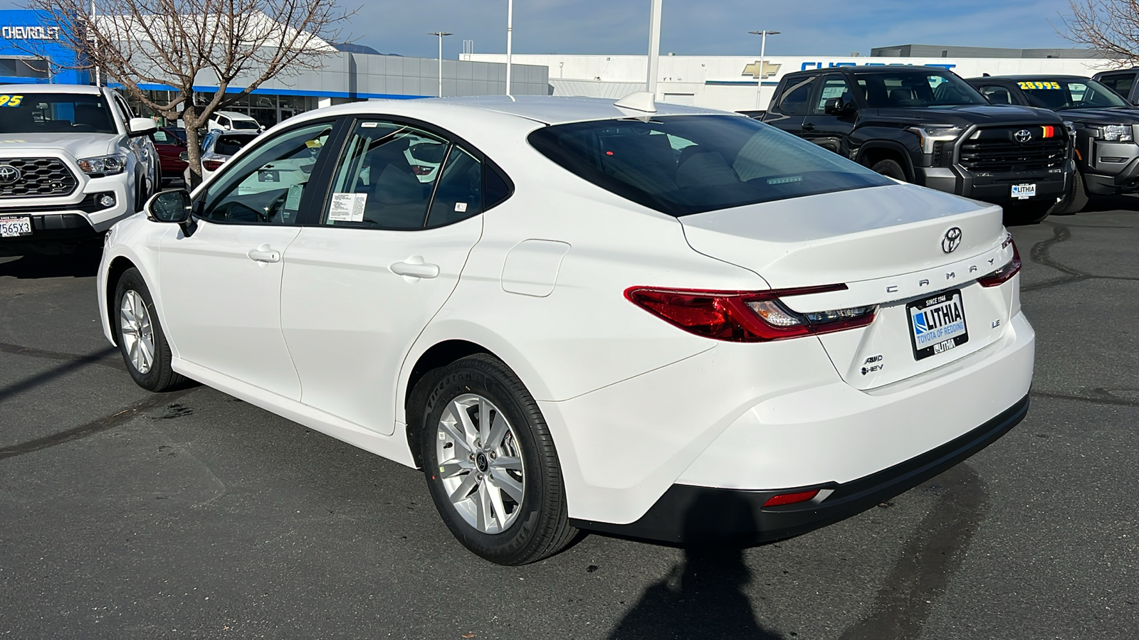 2025 Toyota Camry LE 4