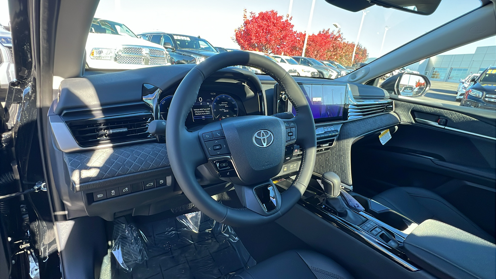 2025 Toyota Camry XLE 2