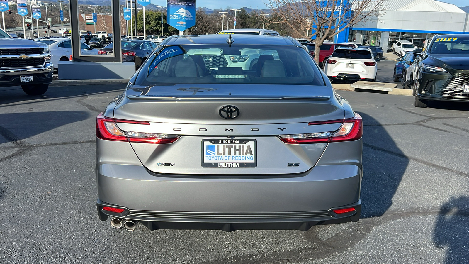 2025 Toyota Camry SE 5