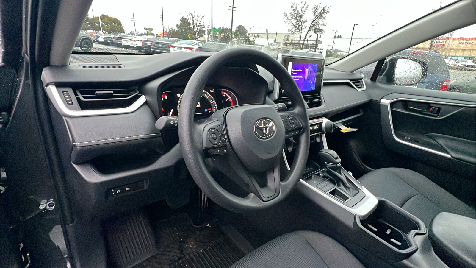 2025 Toyota RAV4 LE 2