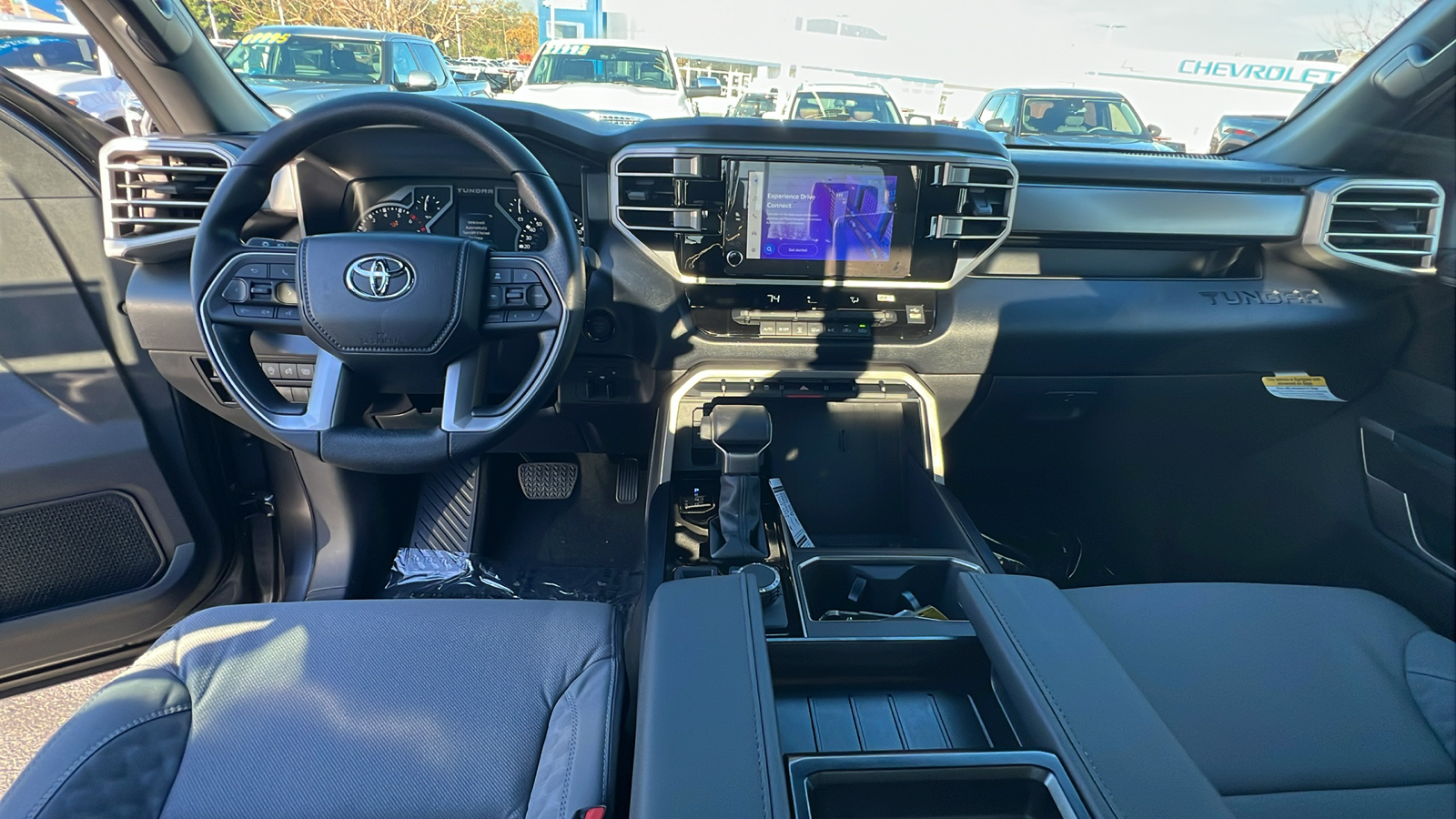 2025 Toyota Tundra SR5 CrewMax 6.5 Bed 10