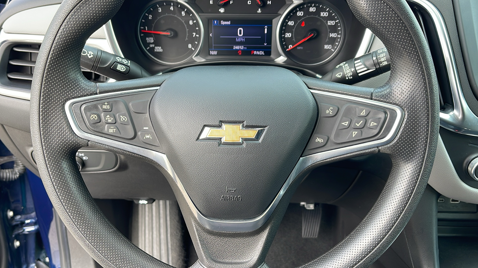 2022 Chevrolet Equinox LS 18