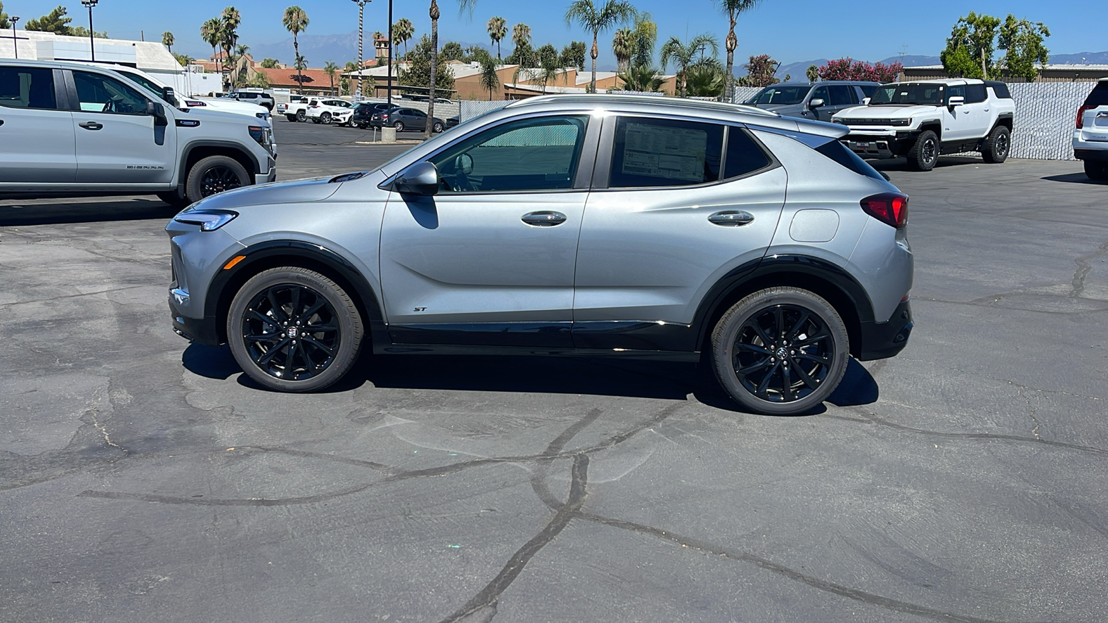 2025 Buick Encore GX Sport Touring 2