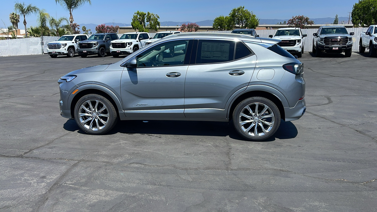 2025 Buick Encore GX Avenir 2