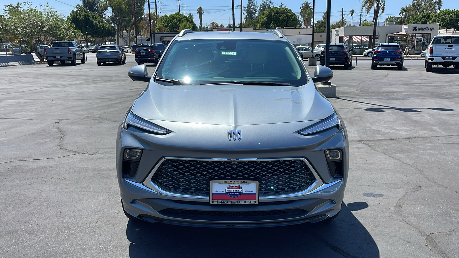 2025 Buick Encore GX Avenir 8