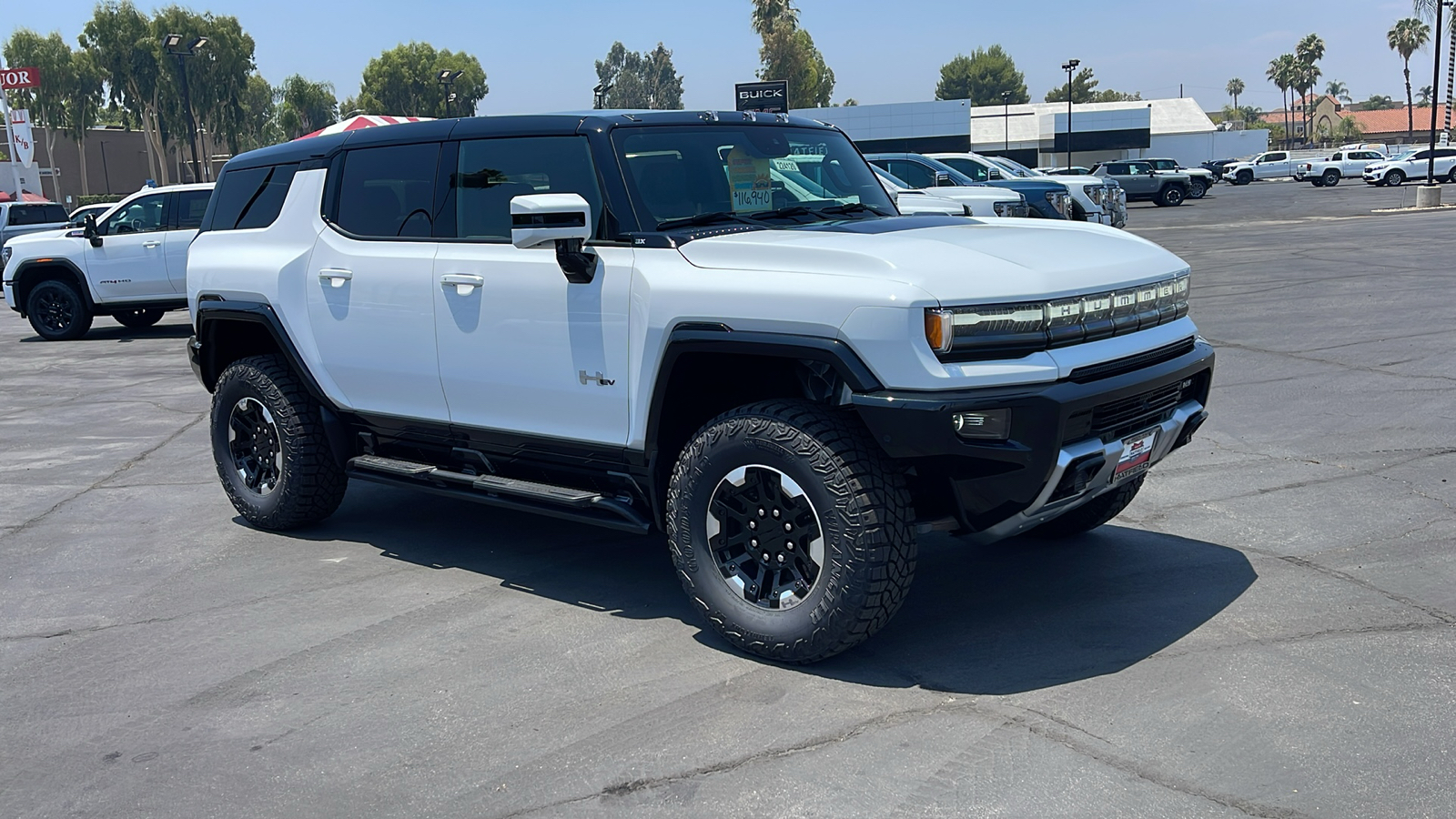 2024 GMC Hummer EV SUV 3X 8