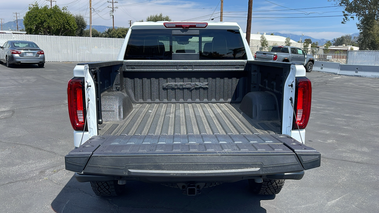 2024 GMC Sierra 1500 AT4X 24