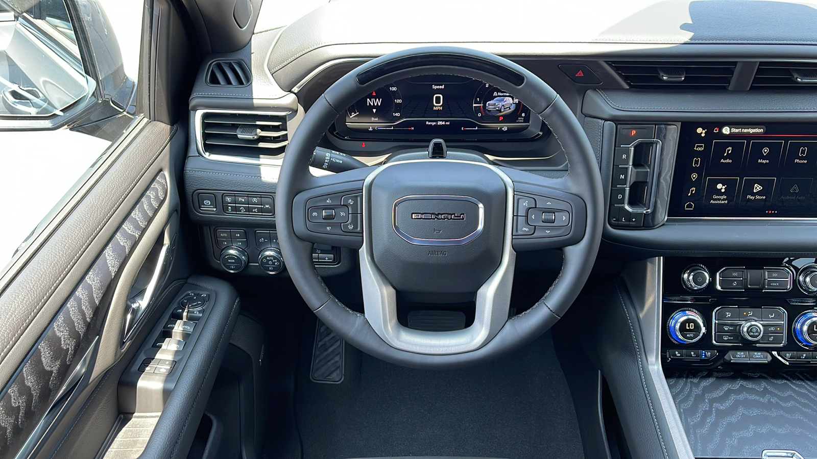 2024 GMC Yukon XL Denali 12