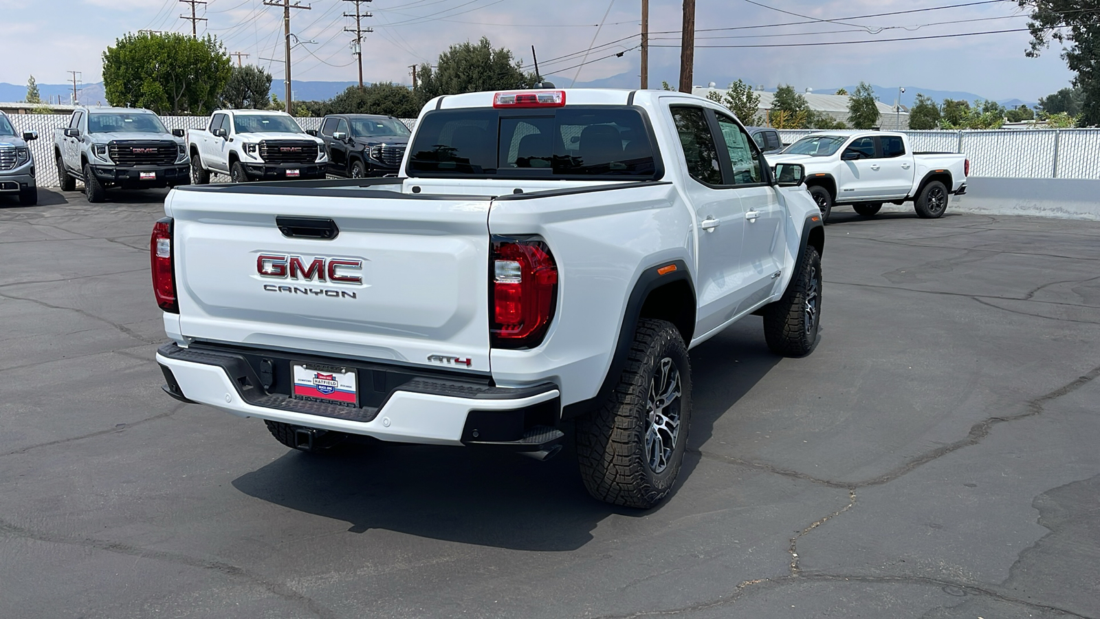 2024 GMC Canyon AT4 9