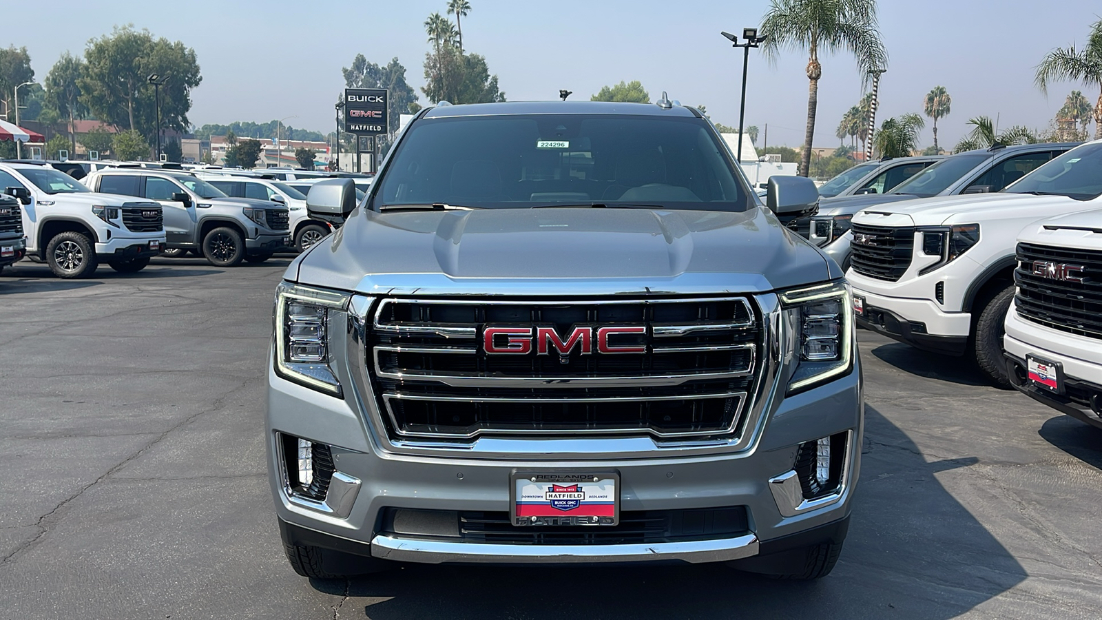 2024 GMC Yukon SLT 8