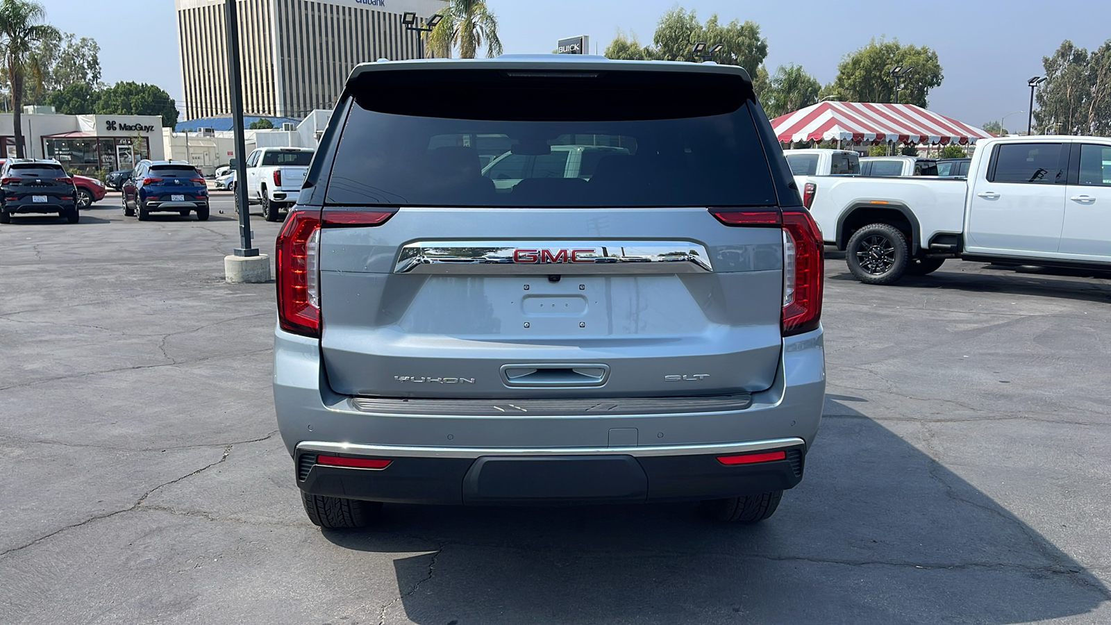 2024 GMC Yukon SLT 4