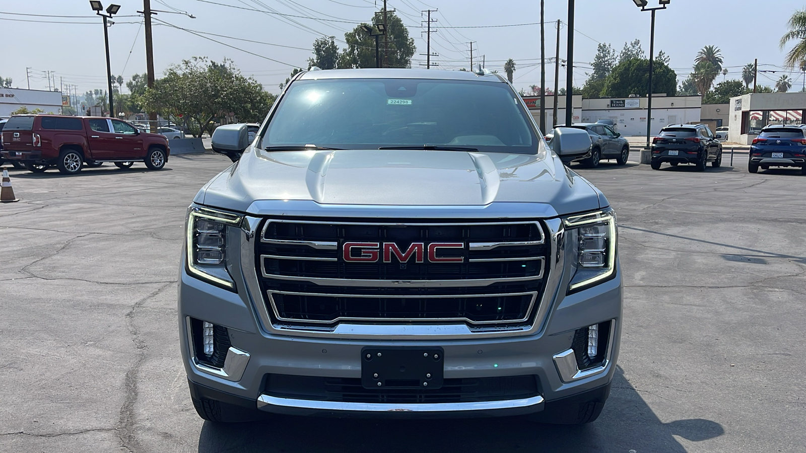 2024 GMC Yukon SLT 8