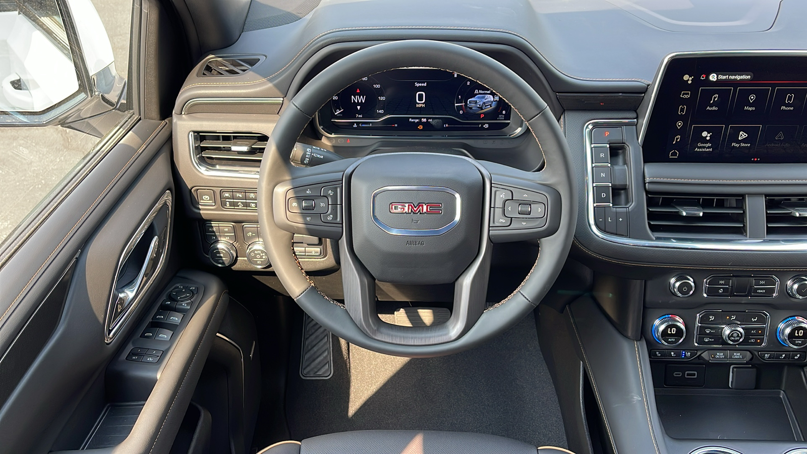 2024 GMC Yukon XL AT4 12