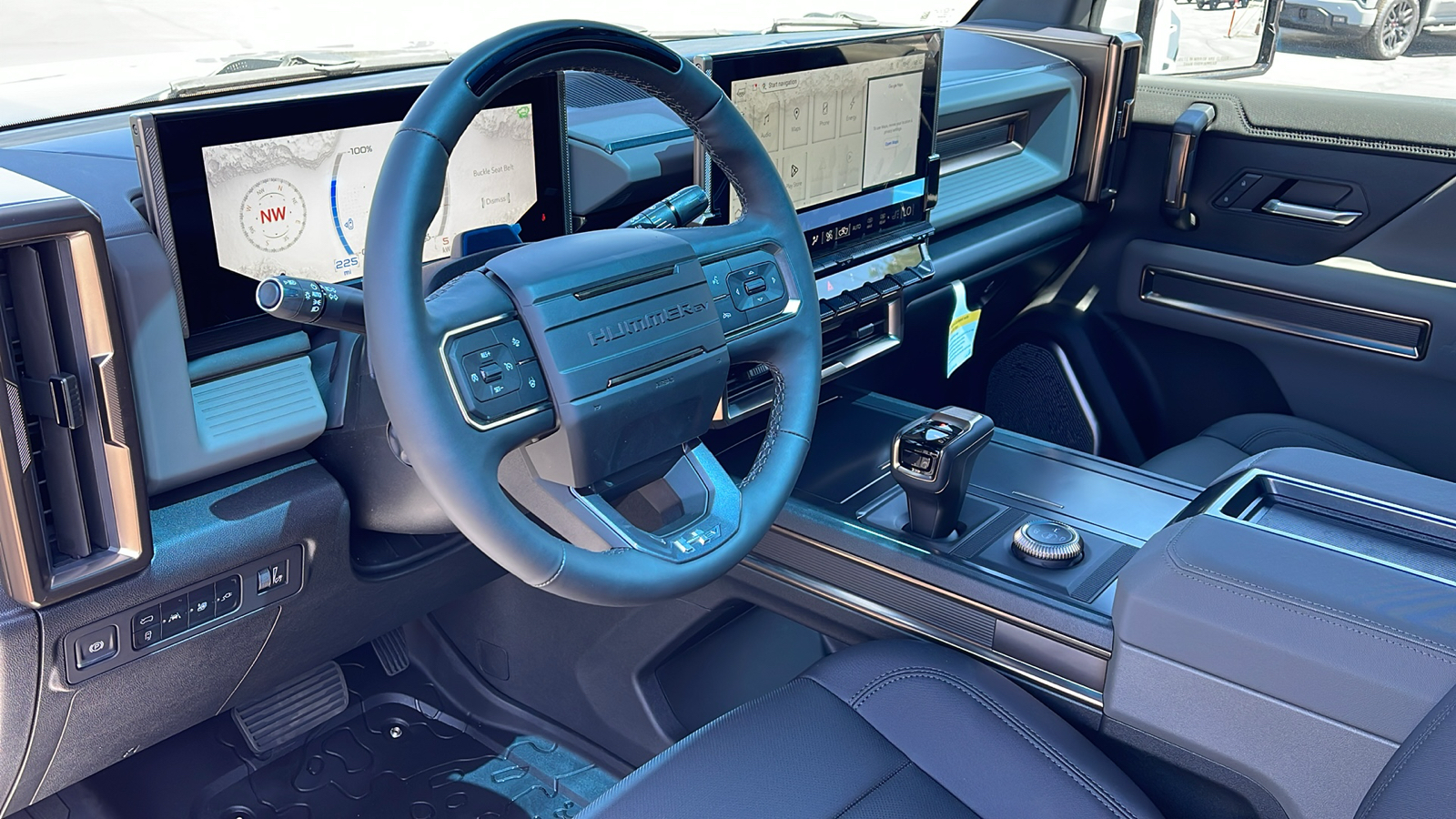 2025 GMC Hummer EV SUV 3X 9