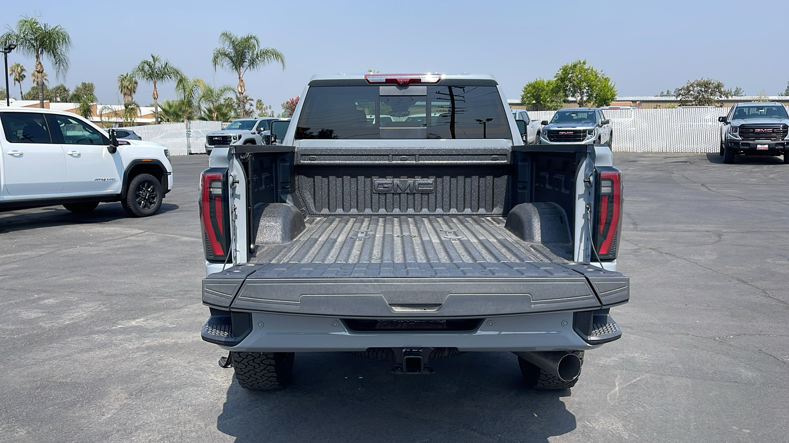 2025 GMC Sierra 2500HD AT4 24