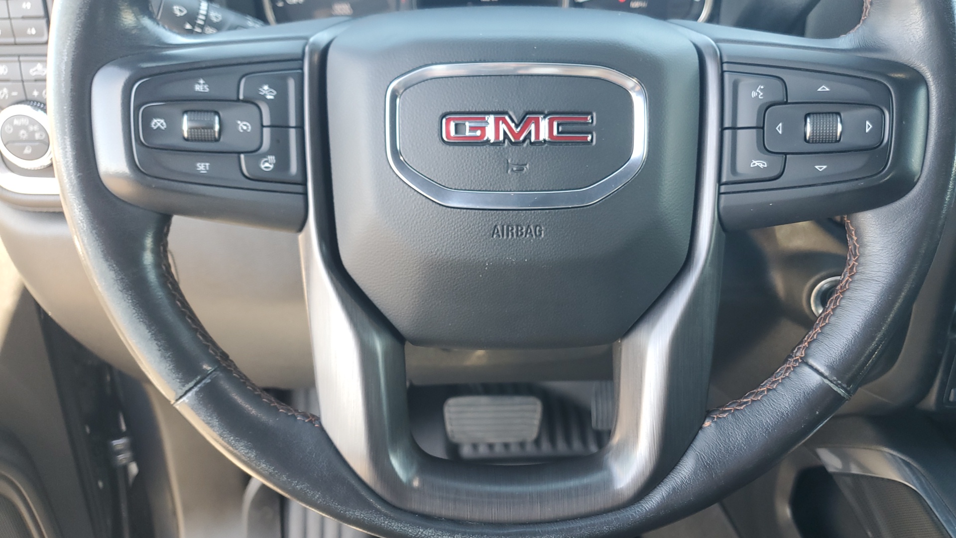 2021 GMC Sierra 1500 AT4 23