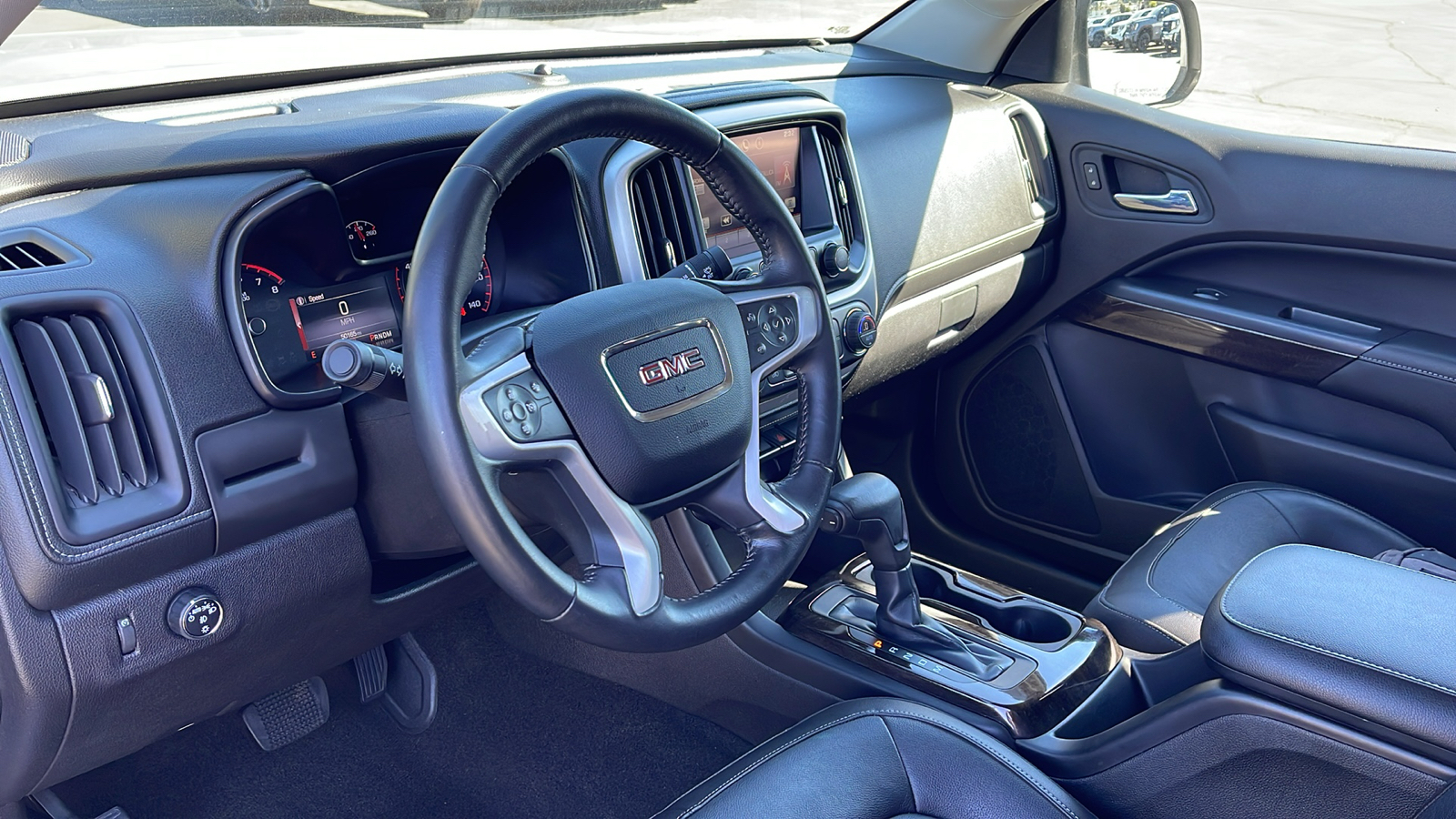 2015 GMC Canyon SLT 9