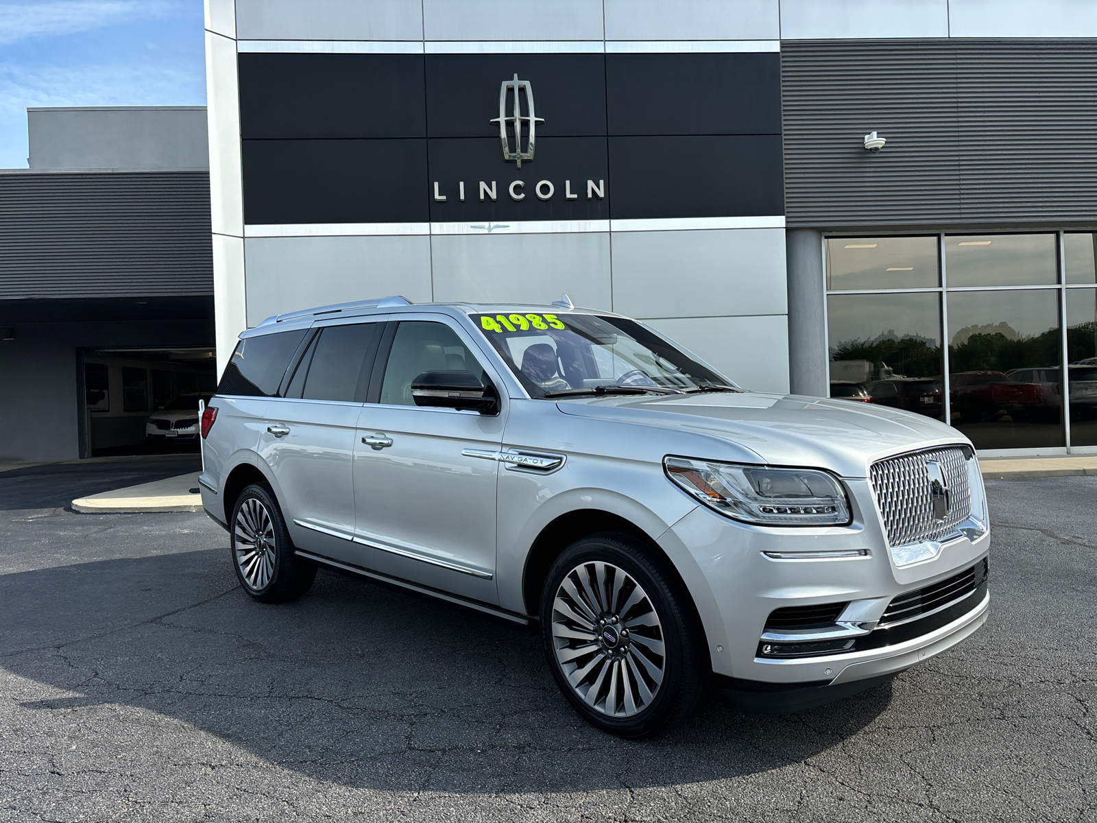 2019 Lincoln Navigator Reserve 1