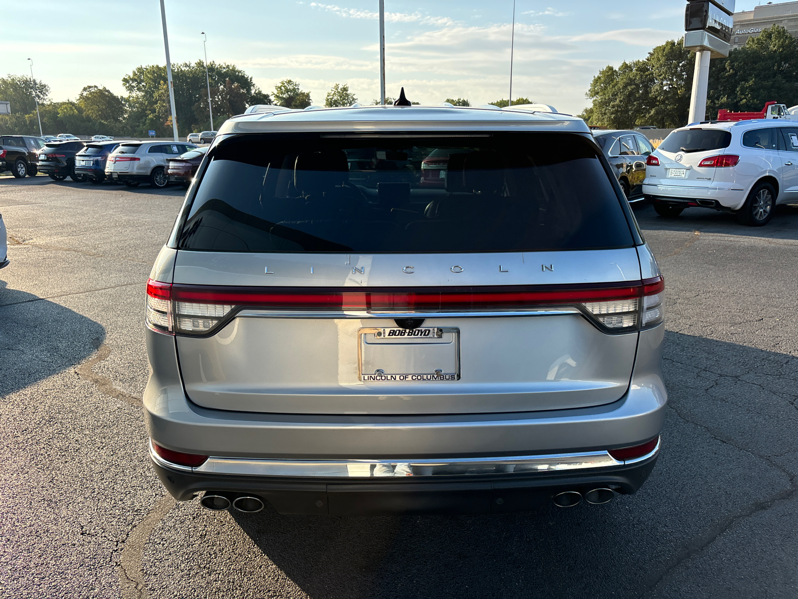 2022 Lincoln Aviator Standard 6