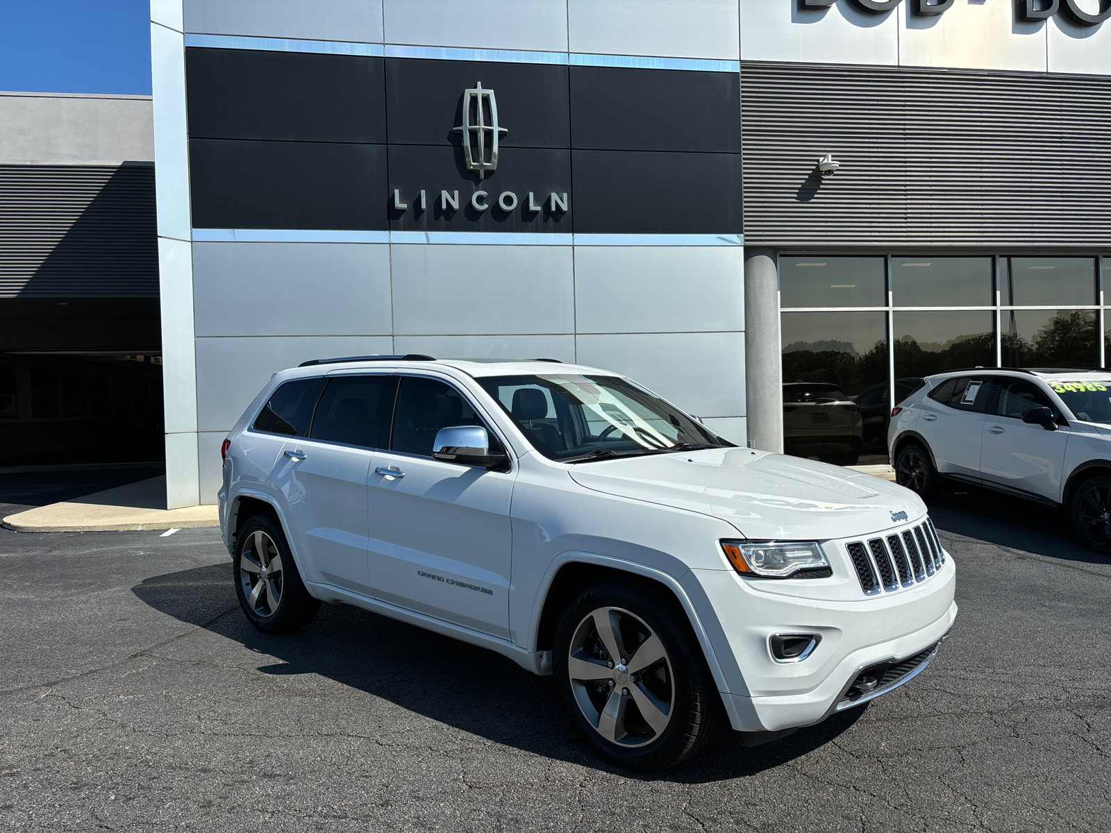 2015 Jeep Grand Cherokee Overland 1